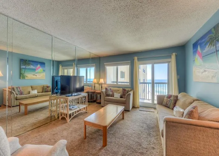 Pinnacle Port Condos
